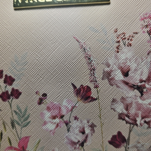 NEW Vince Camuto Pink Floral Women's Cosmetic Bag 10"x7"x4.5" New With Tags - Picture 5 of 5